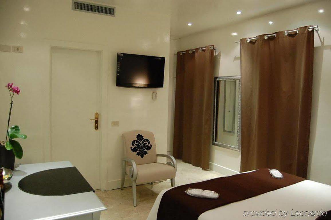 Royal Palace Luxury Hotel Roma Ngoại thất bức ảnh